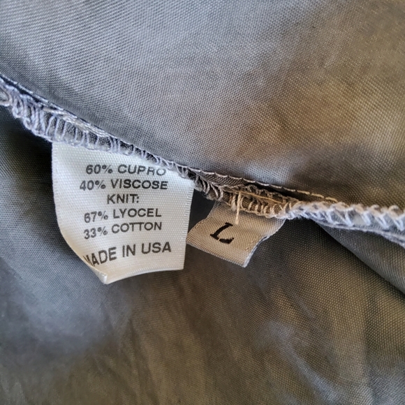 Whisper & Glow Fringe Bell Sleeve Peasant Top Size L Grey New - Picture 10 of 11